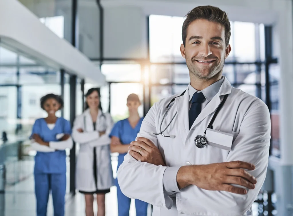 prêt immobilier médecin​ hospital doctor and portrait of man with smile c 2026 05 08 17 53 52 utc